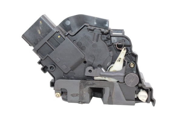 Cerradura puerta trasera derecha, Ford Focus Berlina (Cap) Trend 2005, 4M5AH26412BC usado 4