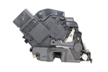 Cerradura puerta trasera derecha, Ford Focus Berlina (Cap) Trend 2005, 4M5AH26412BC