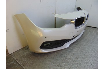 Paragolpes delantero