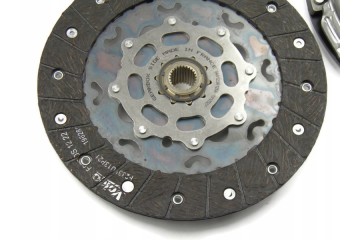 Clutch set VALEO Catalog number of substitutes A Z Meisterteile AZMT 47 020 1791 BLUE PRINT ADP153061 BORG BECK HK2581 Burig B0C