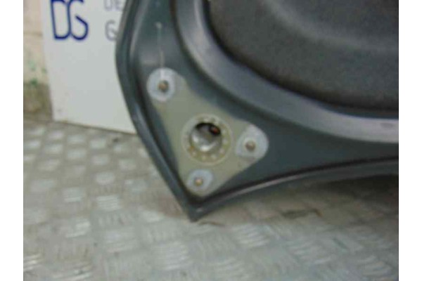 Tapa maletero, BMW Serie 7 (E65/E66) 730d 2008 usado 4