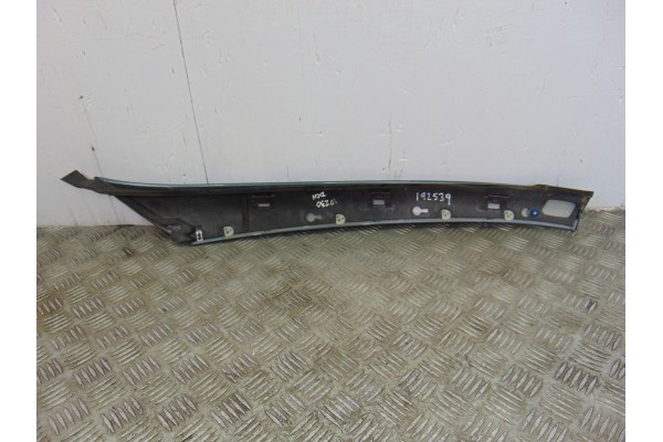 Moldura, Mercedes-benz Sl (Bm 230) Roadster 500 (230.475) 2003, A2306900439 usado 4