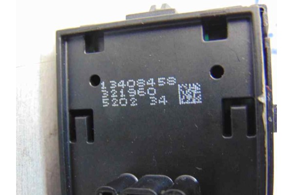 Mando elevalunas delantero izquierdo, Opel Astra K Berlina 5P Dynamic Start/Stop 2015, 13408458 usado 4