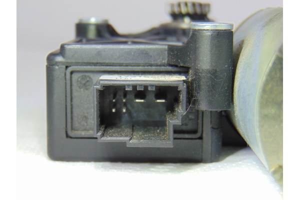 Motor techo electrico, BMW Serie 3 Berlina (F30) 328i 2012, 7316536 usado 4
