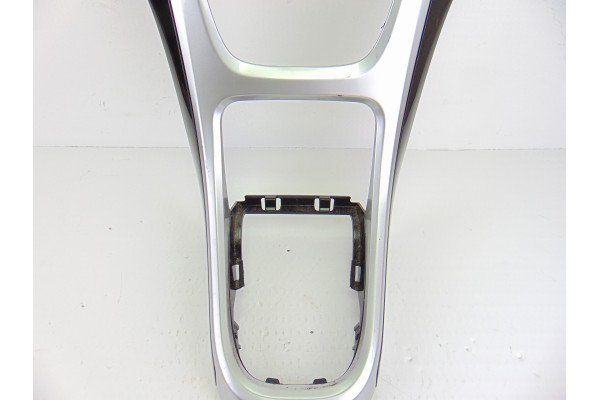 Guarnecidos palanca cambio, Opel Astra J Sports Tourer Sport 2010, 13349237 usado 4