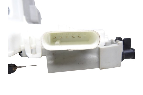 Cerradura puerta trasera derecha, Audi A1 Sportback (8XF) Adrenalin 2015, 8X0839016E