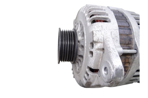 Alternador, Opel Astra G Berlina Comfort 2001 usado 4