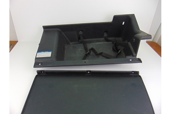 Guantera, Toyota Mr 2 Roadster (W30) 1.8 SMT Hardtop 2004, 64439-17040