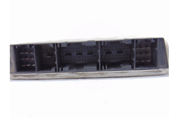 Centralita motor uce, BMW Serie 3 Berlina (E46) 320d 1998, 2249970 usado 4
