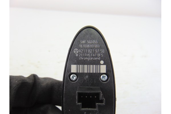 Mando elevalunas delantero derecho, Mercedes-benz Cls (Bm 219) 350 Cgi (219.357) 2006, A2118219758