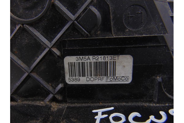 Cerradura puerta delantera izquierda, Ford Focus Berlina (CB4) Trend 2009, 3M5AR21813ET usado 4
