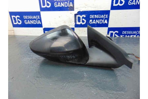 Retrovisor derecho, Citroen C4 Cactus Feel 2014 usado 4