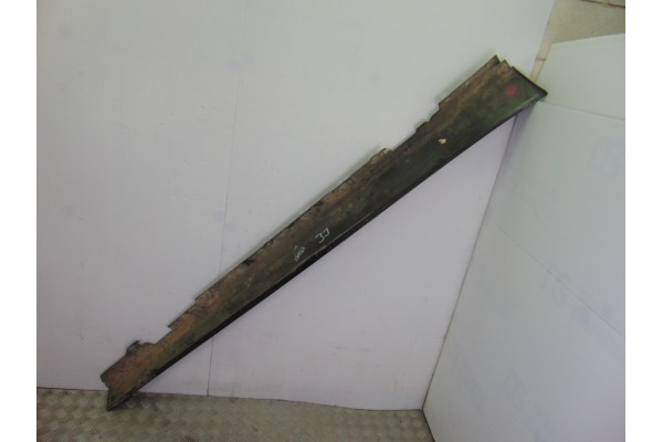 Faldon lateral, 7256911 usado 4