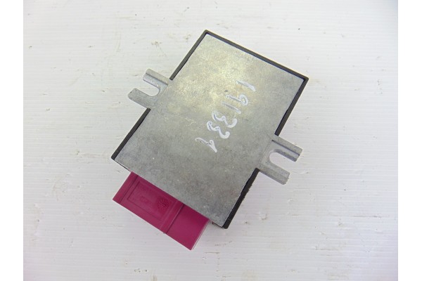 Módulo electrónico, BMW Serie 1 Berlina (E81/E87) 123d 2009, 7180426 usado 4