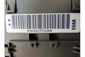 Caja reles / fusibles, Citroen C5 Berlina 2.0 HDi SX 2002, 9648235680