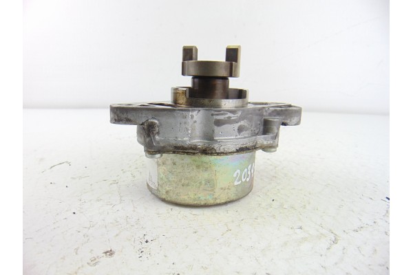 Depresor freno / bomba vacio, Opel Astra J Berlina 5P Enjoy 2010 usado 4