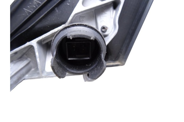 Retrovisor derecho, BMW Serie 3 Berlina (E90) 318d 2006 usado 4