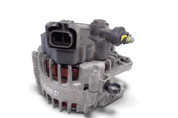 Alternador, Kia Ceed (Ed) Concept 2009, 373002A500 usado 4
