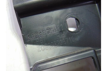 Molduras traseras, Peugeot 5008 Active 2017, 9829975480