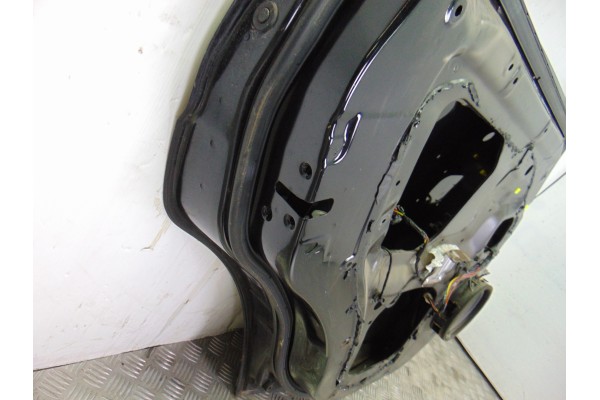 Puerta trasera izquierda, Citroen C-crosser Vtr 2009 usado 4