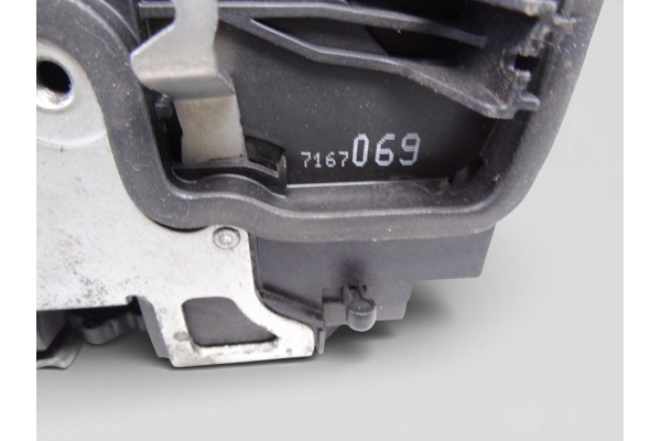 Cerradura puerta trasera izquierda, BMW Serie 5 Berlina (E60) 525xi 2005, 7167069 usado 4