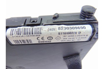 Caja reles / fusibles, Renault Scenic Ii (Jm) Confort Dynamique 2004, 8200309690