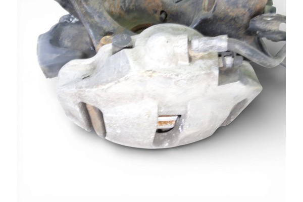 Mangueta delantera derecha, BMW Serie 5 Berlina (E60) 525xi 2005 usado 4