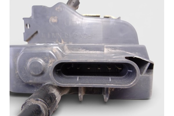 Cerradura puerta trasera derecha, Citroen C3 1.4 HDI Premier 2004, 45978180 usado 4