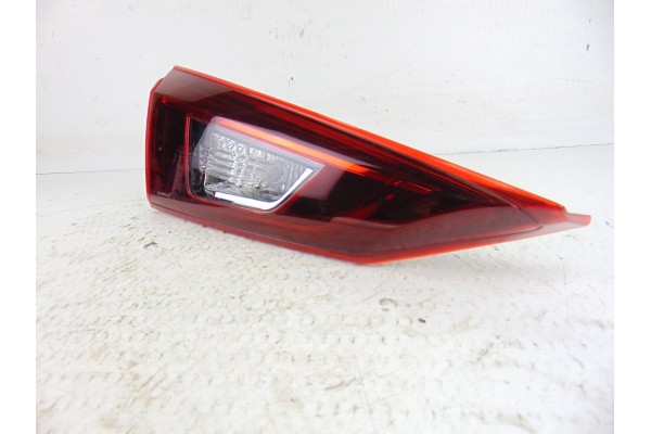  PILOTO TRASERO IZQUIERDO INTERIOR MAZDA 3 BERLINA / SEDÁN (BM/BN) Luxury 2014 201015 MAZDA - 1