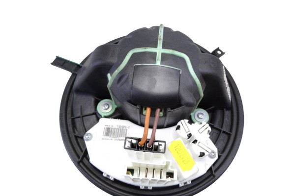Motor calefaccion, BMW Serie 3 Berlina (E90) 318d 2006, 6933663 usado 4