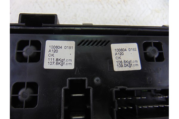 Caja reles / fusibles, Ssangyong Rodius Xdi 2010
