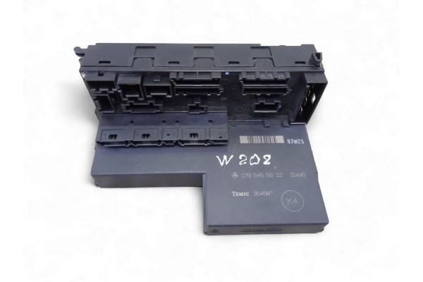 Caja reles / fusibles, Mercedes-benz Clk (Bm 208) Coupe 230 Compressor (208.347) 1999, 0195455632