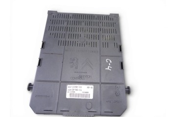 Caja reles / fusibles, Citroen C4 Berlina VTR Plus 2006, 9661940480