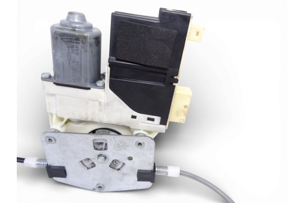 Elevalunas delantero izquierdo, Citroen C4 Berlina Vtr Plus 2006 usado 4