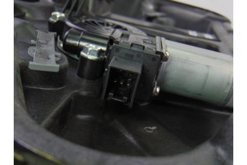 6 PIN ELEVALUNAS DELANTERO IZQUIERDO MAZDA 3 BERLINA / SEDÁN (BM/BN) Luxury 2014 6 PIN 201072 MAZDA - 3