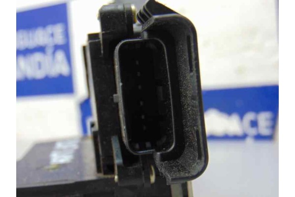 Cerradura puerta delantera derecha, Peugeot 207 X-Line 2006 usado 4