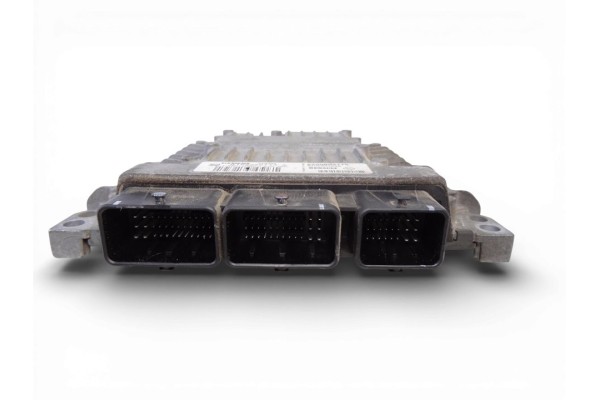 Centralita motor uce, Renault Megane Ii Berlina 5P Confort Dynamique 2008, 8200804775 usado 4