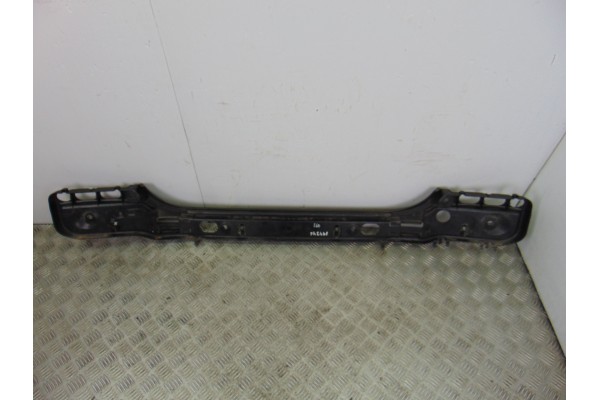 Molduras traseras, BMW Serie 5 Berlina (E60) 520d 2007, 7056343 usado 4