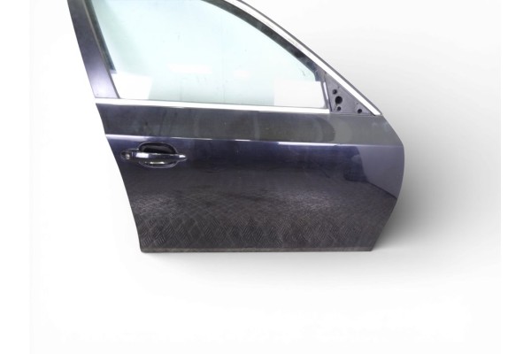 Puerta delantera derecha, BMW Serie 5 Berlina (E60) 530d 2009 usado 4