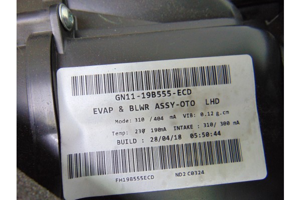 Calefaccion entera normal, Ford Ecosport (CR6) Trend 2018, GN11-19B555-EC usado 4