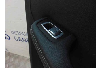 Guarnecido puerta trasera derecha, Mercedes-benz Clase C (Bm 205) Berlina C 300 CDI BlueTEC Hybrid (205.012) 2014