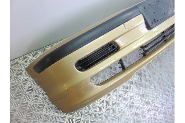 Paragolpes delantero, BMW Serie 3 Berlina (E46) 320d 2001, Oro usado 4