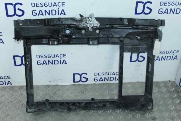 Panel frontal usado 4