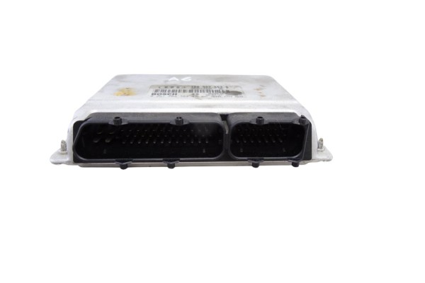 Centralita motor uce, Audi A6 Berlina (4B2) 2.4 (121kW) 1997, 4B0907552D