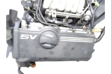 Motor completo, Audi A6 Berlina (4B2) 2.4 (121kW) 1997, AGA