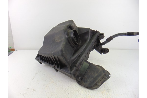 Filtro aire, Opel Astra J Berlina 5P Enjoy 2010, 13272777 usado 4