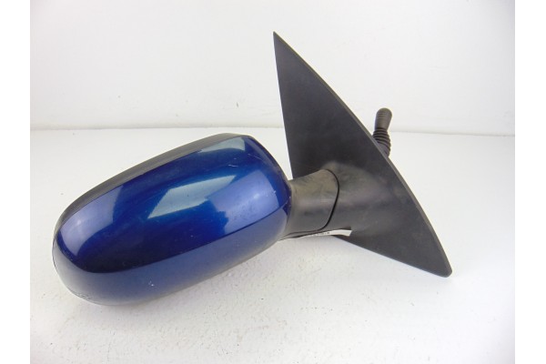 Retrovisor derecho, Opel Corsa C * 2005 usado 4
