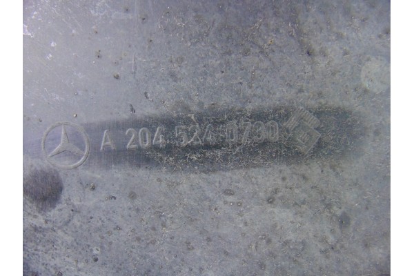 A2045240730 CUBRECARTER MERCEDES-BENZ CLASE C (BM 204) BERLINA