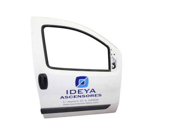 Puerta delantera derecha, Citroen Nemo Furgón 2013 usado 4
