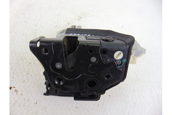7 PIN CERRADURA PUERTA TRASERA DERECHA SEAT LEON (1P1) Reference 2006 7 PIN 201955 SEAT - 1